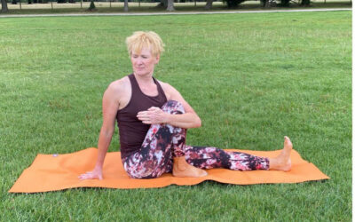 Yoga Poses for Beginners – 10 Best Yoga Poses for Beginners